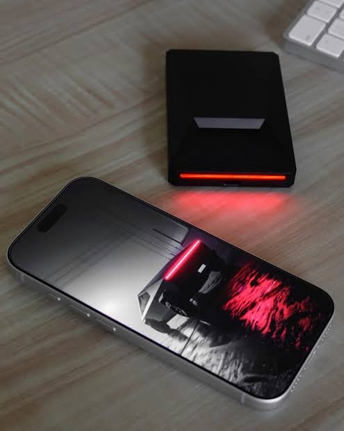 Cyber Portable Power Bank - Aluminum - RideTek